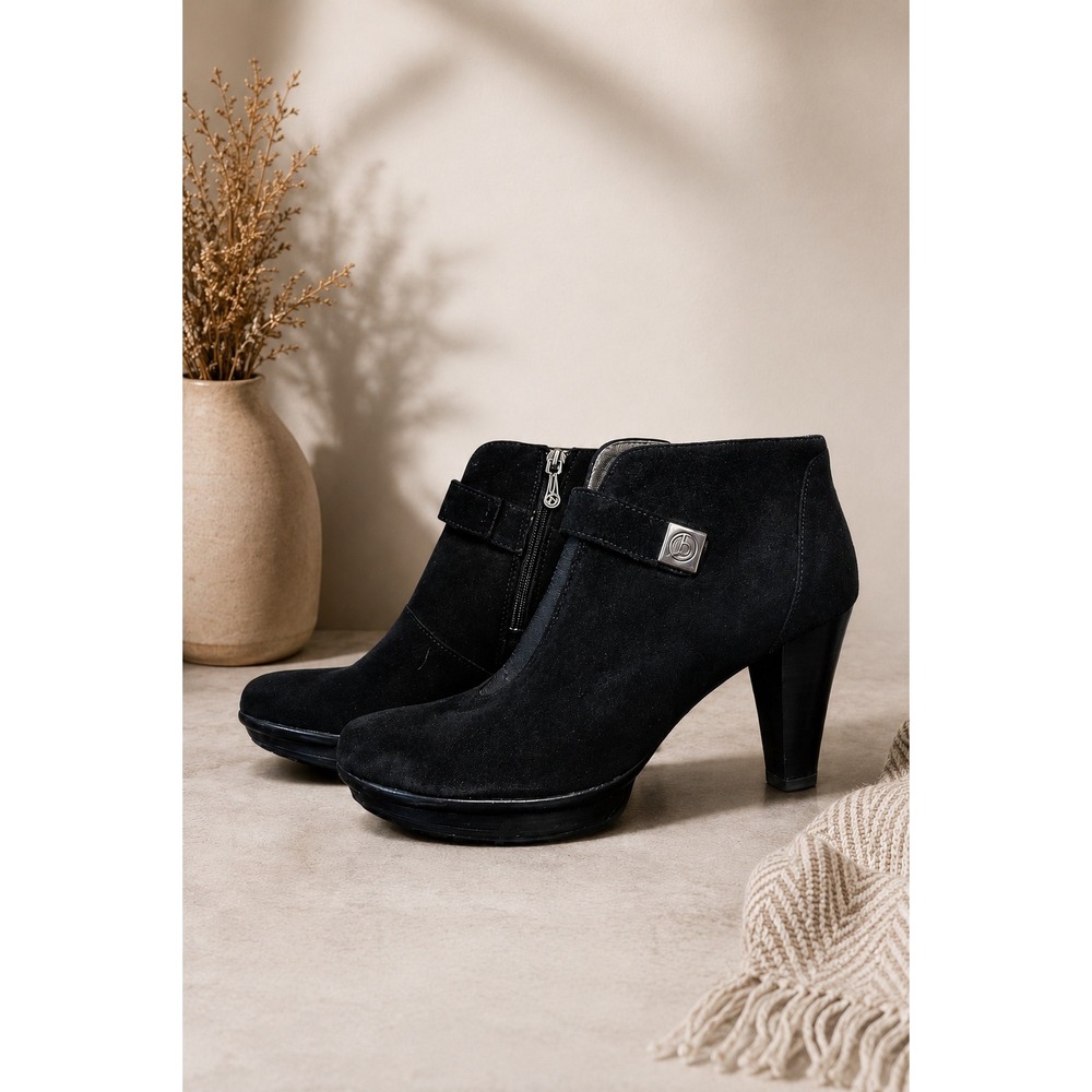 Blondo Aquaprotect Waterproof Suede‎ Ankle Booties Black Wide 7.5W Classic